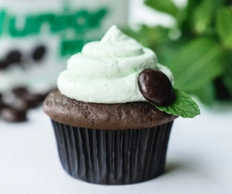 50+ Ideas To Make Store-Bought Frosting Taste Better - The Three ...